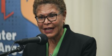 Brutal Article Rips Apart Karen Bass, Saying She Put on a Clinic on What Not to Do During LA Fires