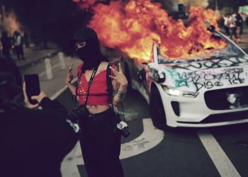 LA Riot Influencer