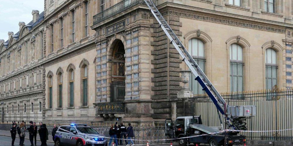 Louvre Robbery
