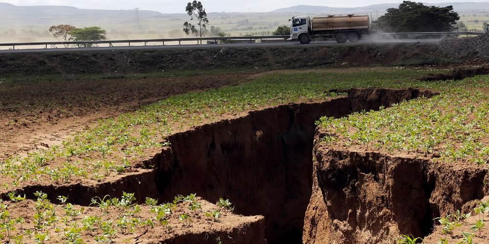 Africa Splitting