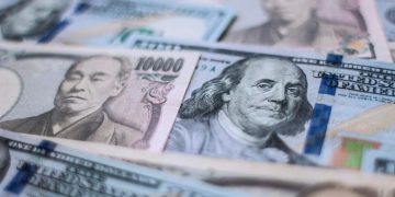 Dollar Carry Trades