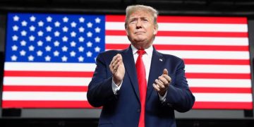 Donald Trump American Flag