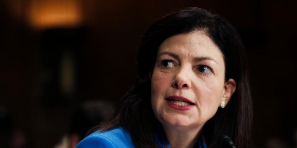 Kelly Ayotte
