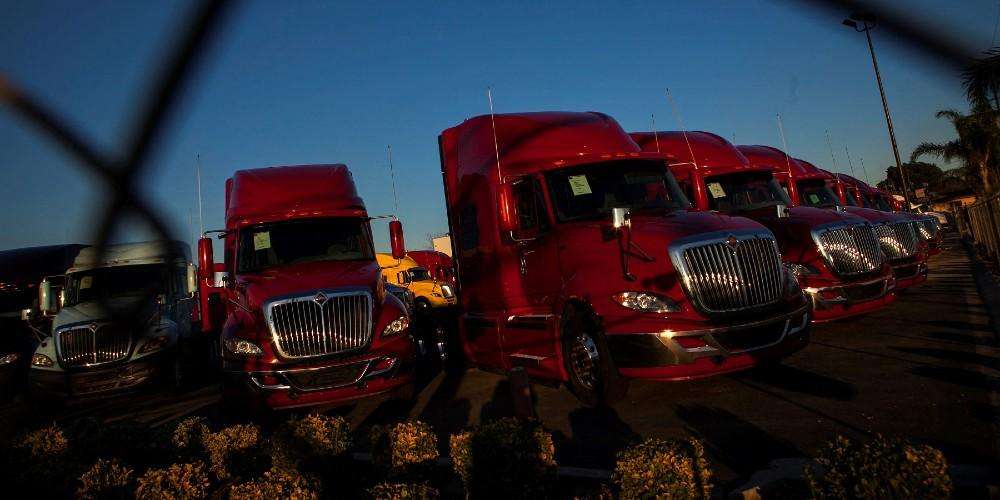 CDL Mill Trucker