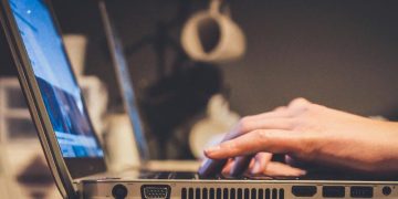 Inside the Plan to Build a New American Internet